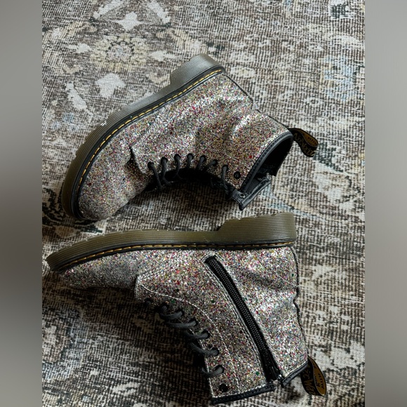 Dr.Marten's Junior 1460 Chunky Glitter Boots Kids Size 4 - Picture 8 of 13